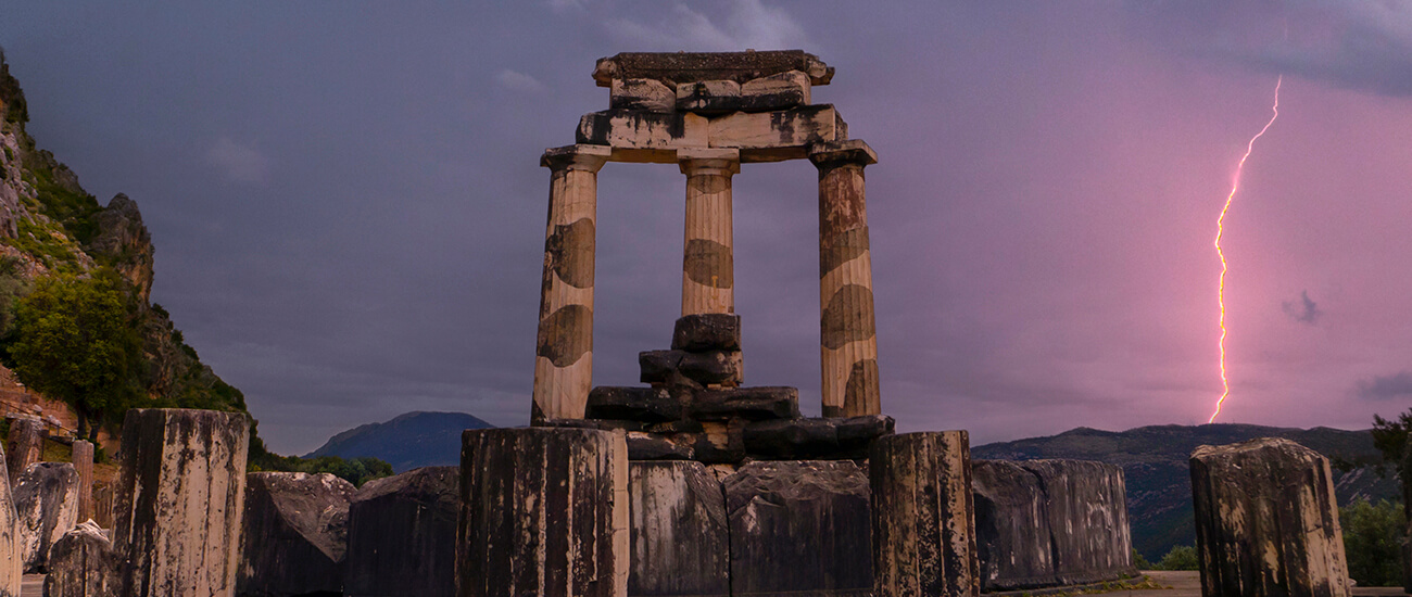 panoramic-view-temple-athena-pronaia-among-mountains-delphi-greece-against-stormy-sky